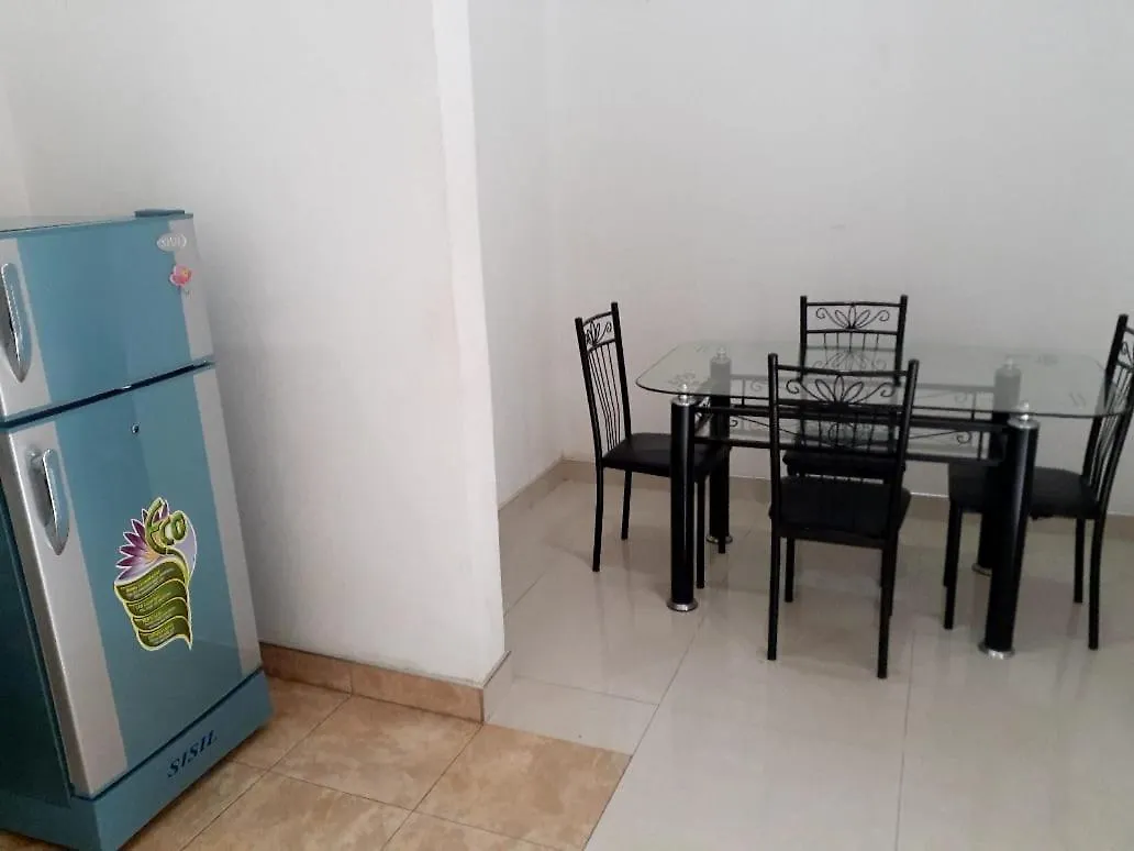 Ranawana Freedom Lodge Katugastota Apartment