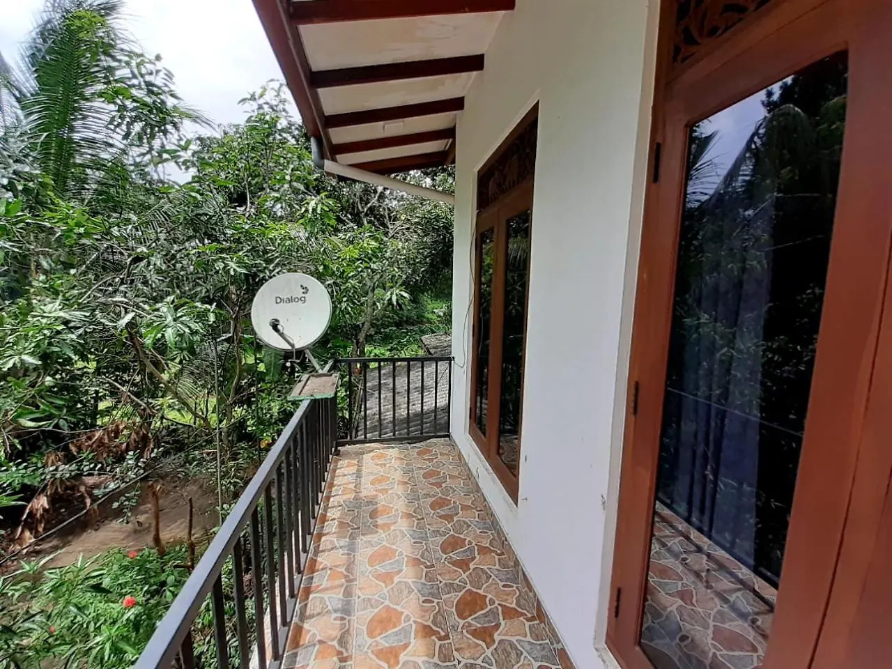 Ranawana Freedom Lodge Katugastota Sri Lanka